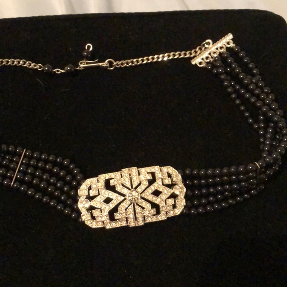 Jewelry - Beaded choker